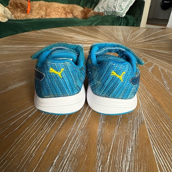 Toddler Sneakers size 5T, Puma, blue - Picture 2 of 5